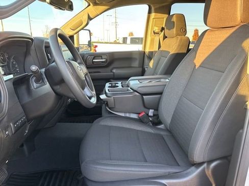 New 2025 Chevrolet Silverado 2500 Custom w/ Custom Value Package image 9