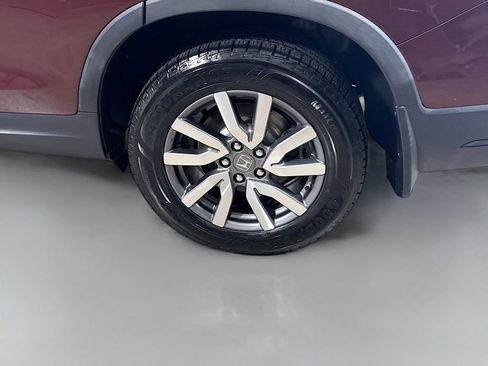 Used 2021 Honda Pilot EX image 9