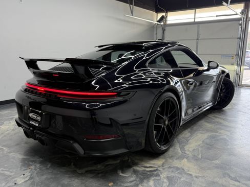 Used 2025 Porsche 911 Carrera GTS RWD image 5