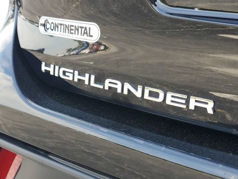 Certified 2022 Toyota Highlander XSE image 8
