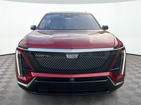 New 2026 Cadillac Vistiq Luxury w/ LPO, Floor Liner Package image 2
