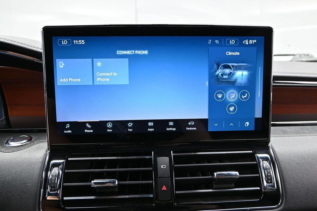 Used 2022 Lincoln Navigator L Reserve AWD/4WD image 40