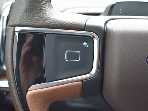 Used 2025 Ford Expedition King Ranch image 20