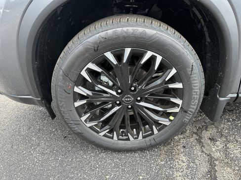 New 2026 Nissan Rogue SV AWD/4WD image 12