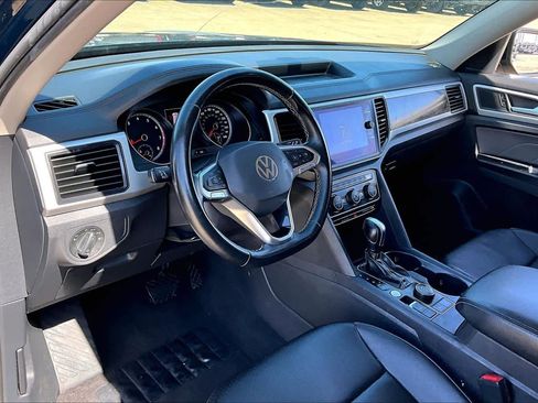 Used 2021 Volkswagen Atlas SE image 18