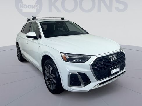 Used 2022 Audi Q5 2.0T Premium Plus w/ Premium Plus Package AWD/4WD image 10
