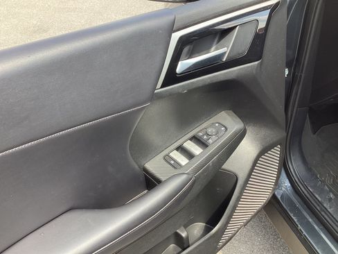 Used 2024 Mitsubishi Outlander SE AWD/4WD image 12