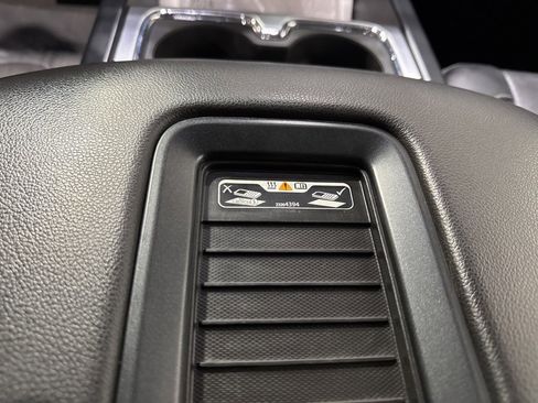 Used 2018 GMC Sierra 1500 SLT image 33