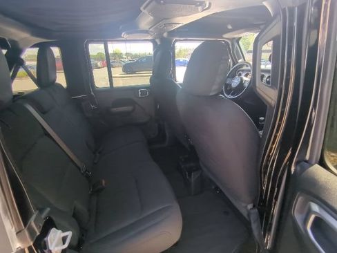 Used 2020 Jeep Wrangler Unlimited Sport S AWD/4WD image 7