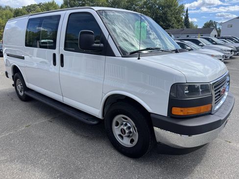 Used 2017 GMC Savana 2500 image 7