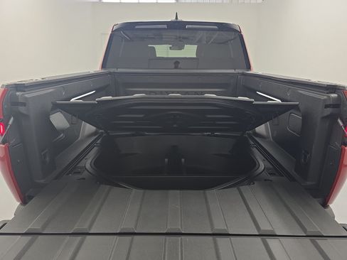 Used 2023 Rivian R1T Adventure AWD/4WD image 15