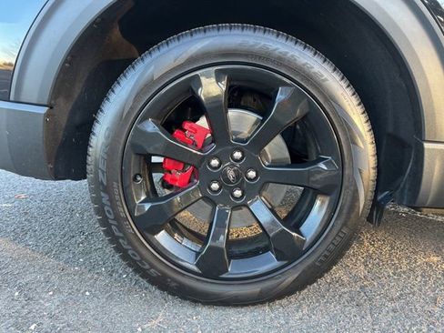 Used 2022 Ford Explorer ST w/ ST Street Pack image 14