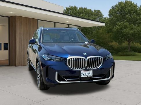 Used 2026 BMW X5 xDrive40i w/ Premium Package AWD/4WD image 5