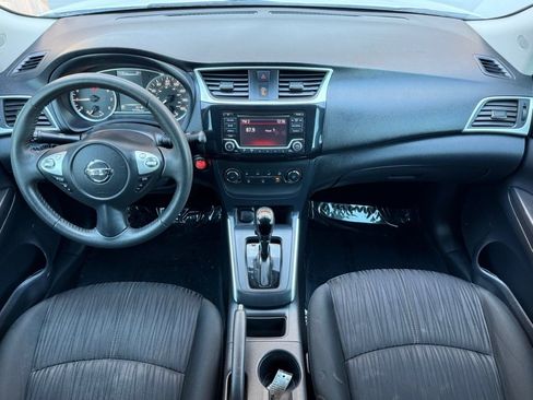 Used 2017 Nissan Sentra SV w/ Style Package image 27