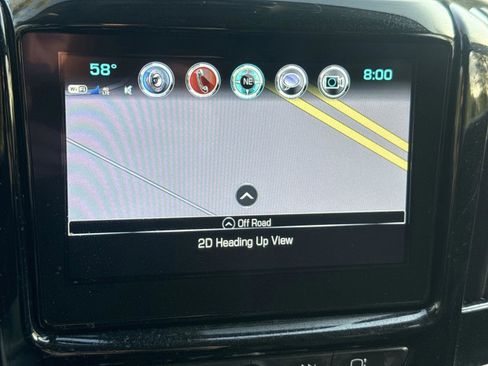 Used 2019 Chevrolet Traverse LT w/ LT Premium Package image 19