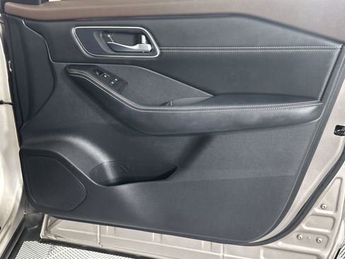 Certified 2021 Nissan Rogue Platinum AWD/4WD image 31