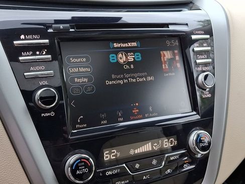 Used 2020 Nissan Murano SL w/ Moonroof Package AWD/4WD image 18