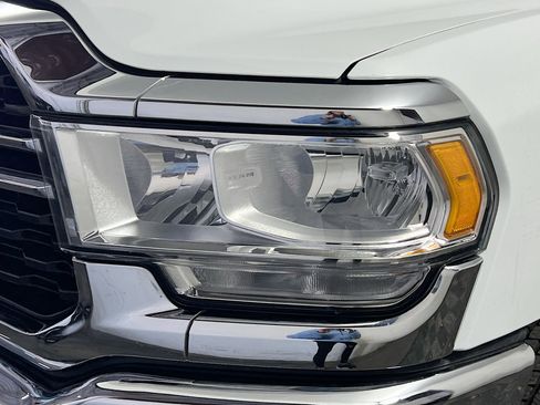 Used 2024 RAM 3500 Big Horn image 11