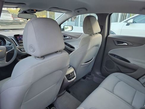Used 2024 Chevrolet Malibu LT image 27