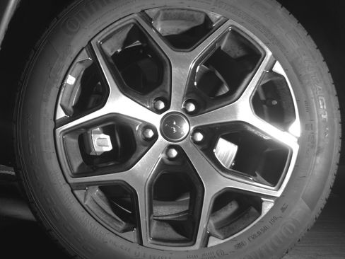 Used 2025 Jeep Compass Limited image 12