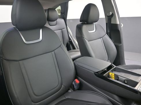 New 2026 Hyundai Tucson Limited image 13