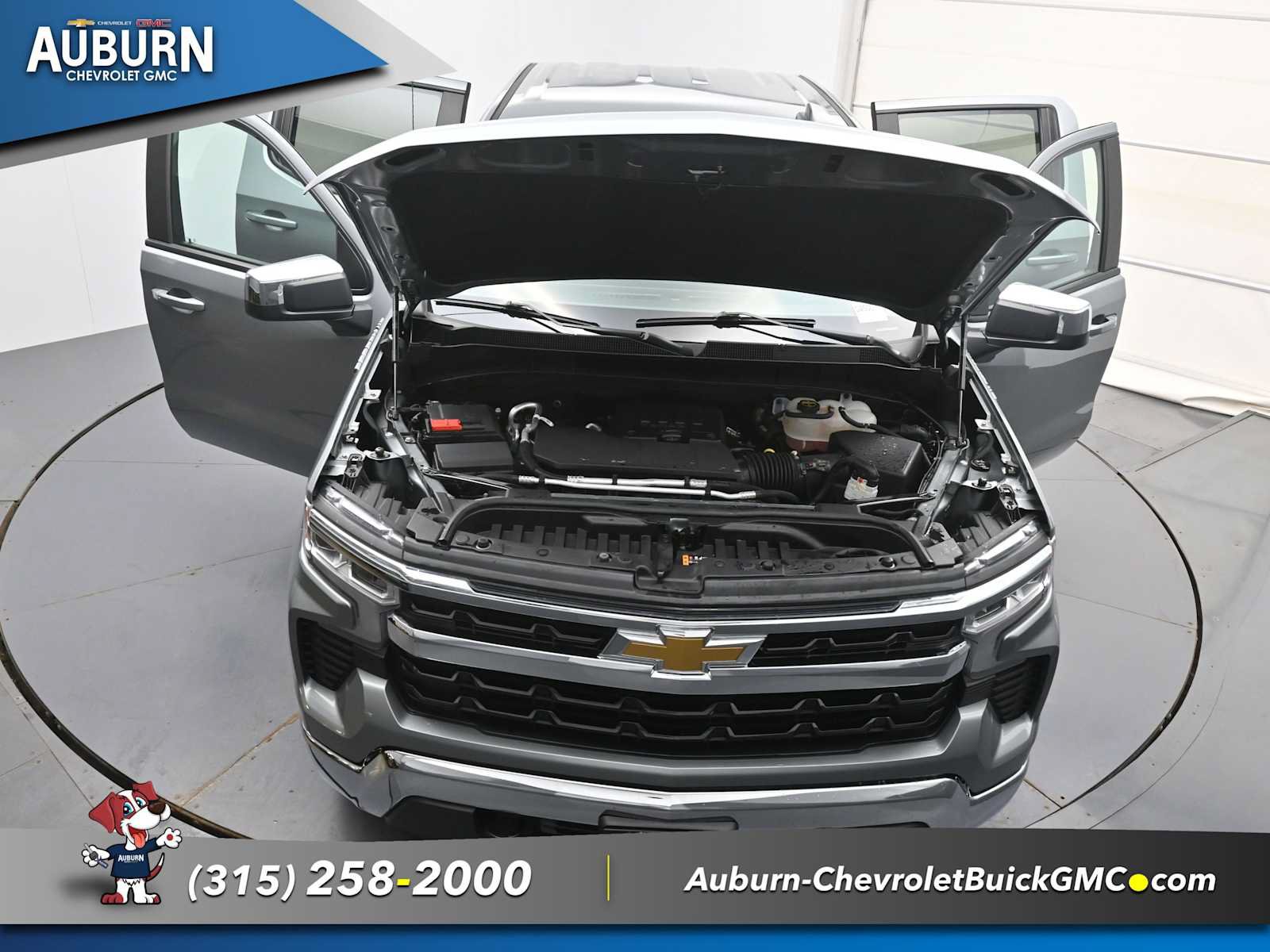 Used 2024 Chevrolet Silverado 1500 LT AWD/4WD image 37