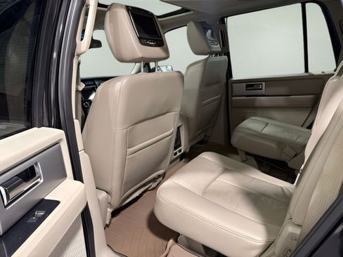Used 2012 Ford Expedition Limited RWD image 30