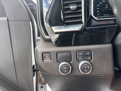 Used 2022 GMC Sierra 1500 SLT RWD image 22