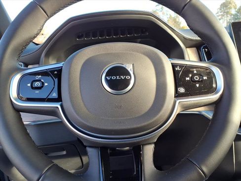 New 2026 Volvo XC90 T8 Ultra image 22