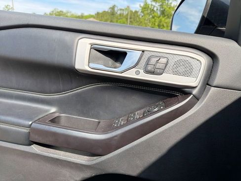 Used 2020 Ford Explorer ST w/ ST Street Pack AWD/4WD image 17