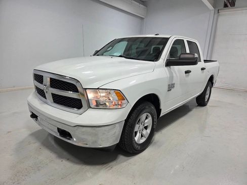 Used 2022 RAM 1500 Tradesman w/ Chrome Appearance Group AWD/4WD image 3