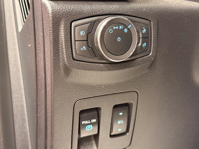 Used 2019 Ford F150 XLT w/ Equipment Group 302A Luxury AWD/4WD image 15