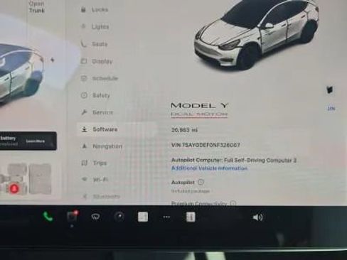 Used 2022 Tesla Model Y Performance image 5