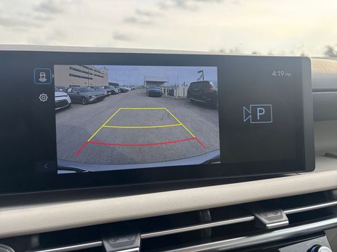 Used 2025 Hyundai Tucson SEL image 25