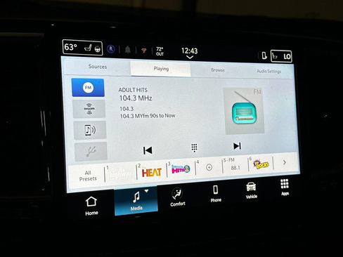 New 2026 Chrysler Pacifica Select image 18