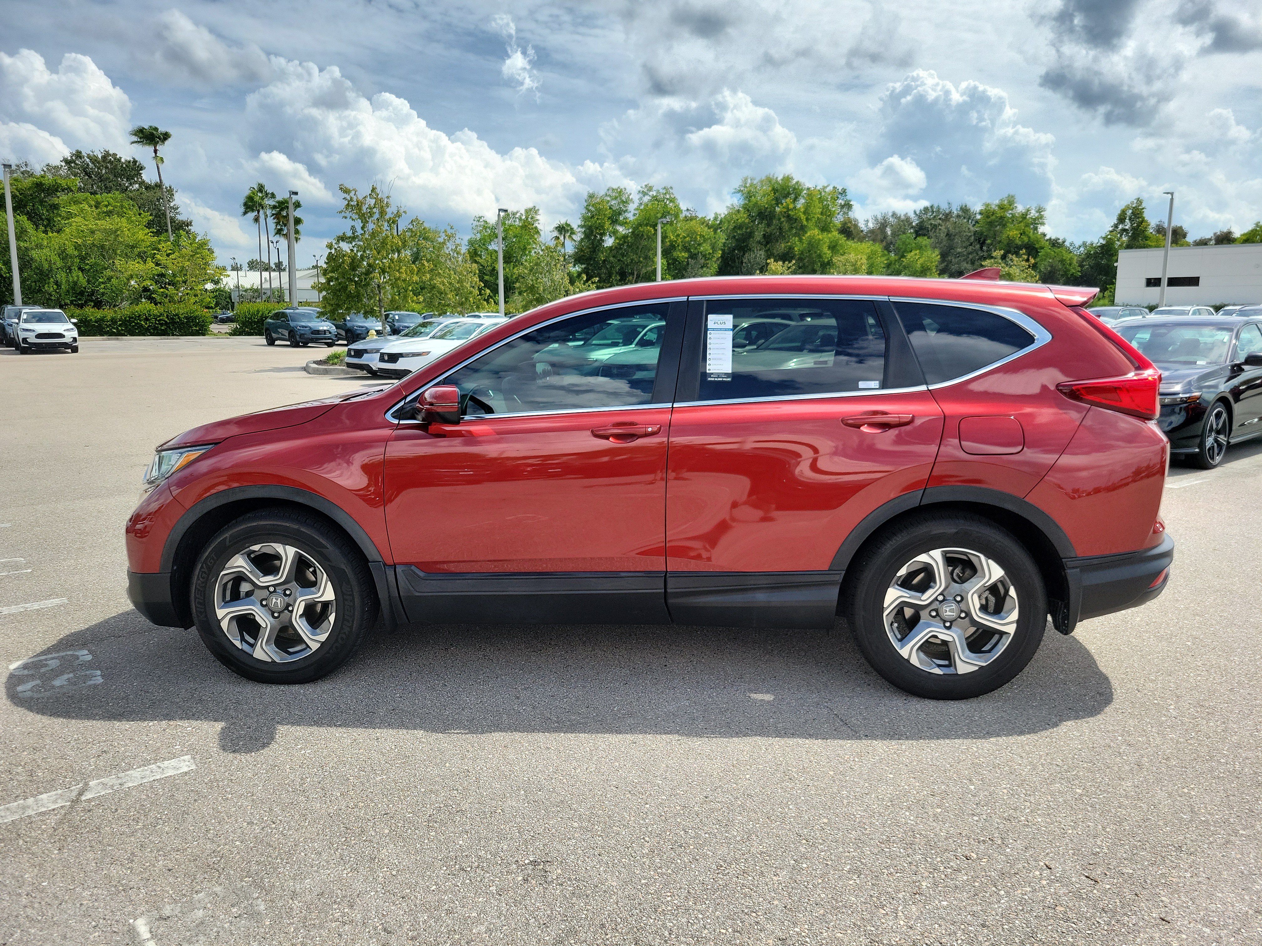 Used 2019 Honda CR-V EX image 7