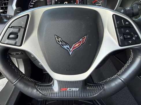 Used 2016 Chevrolet Corvette Z06 Coupe w/ 3LZ w/ 3LZ Preferred Equipment Group RWD image 21