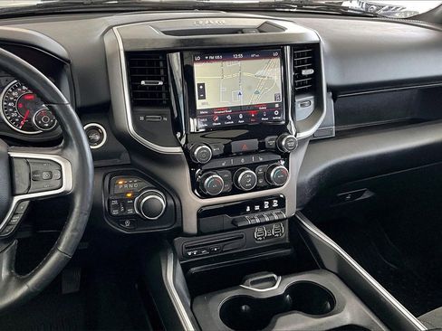Used 2019 RAM 1500 Big Horn image 10