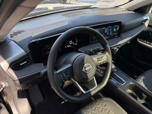 New 2026 Nissan Kicks SV w/ SV Premium Package AWD/4WD image 17