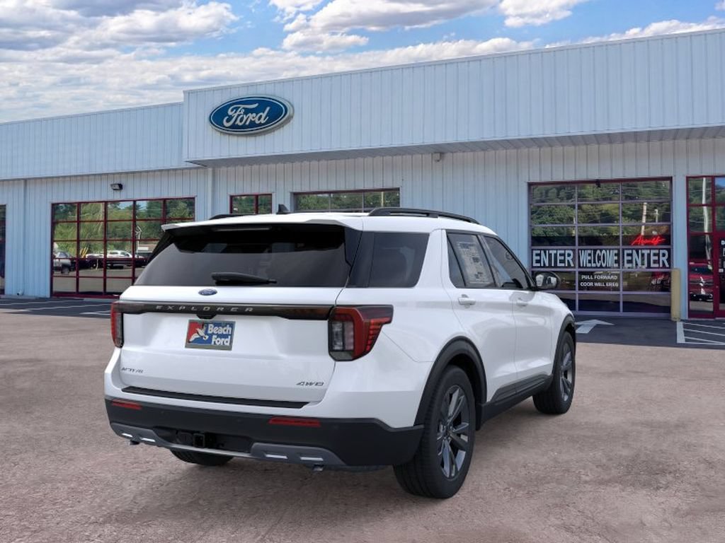 Used 2026 Ford Explorer Active w/ Active Comfort Package AWD/4WD image 8