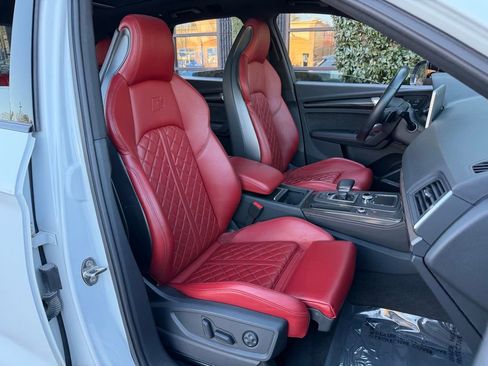 Used 2020 Audi SQ5 Premium Plus w/ Premium Plus Package image 34