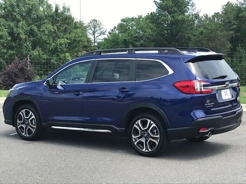 Certified 2026 Subaru Ascent Limited w/ Popular Package #2 AWD/4WD image 3