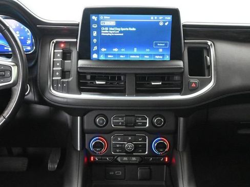 Used 2023 Chevrolet Suburban Z71 w/ Luxury Package AWD/4WD image 26