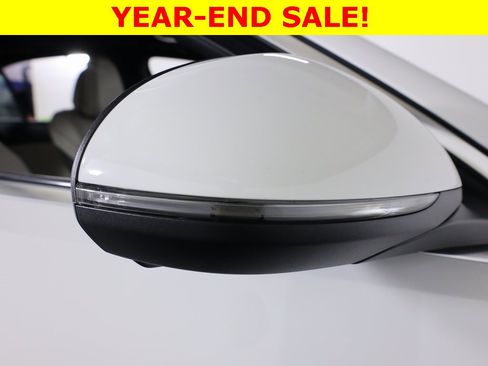 Used 2025 Mercedes-Benz C 300 4MATIC Sedan image 58