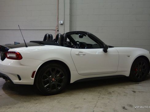 Used 2018 FIAT 124 Spider Abarth w/ Convenience Group image 30