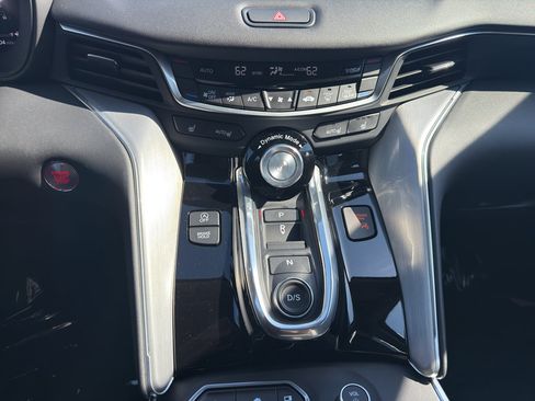 Used 2025 Acura TLX w/ Technology Package image 36
