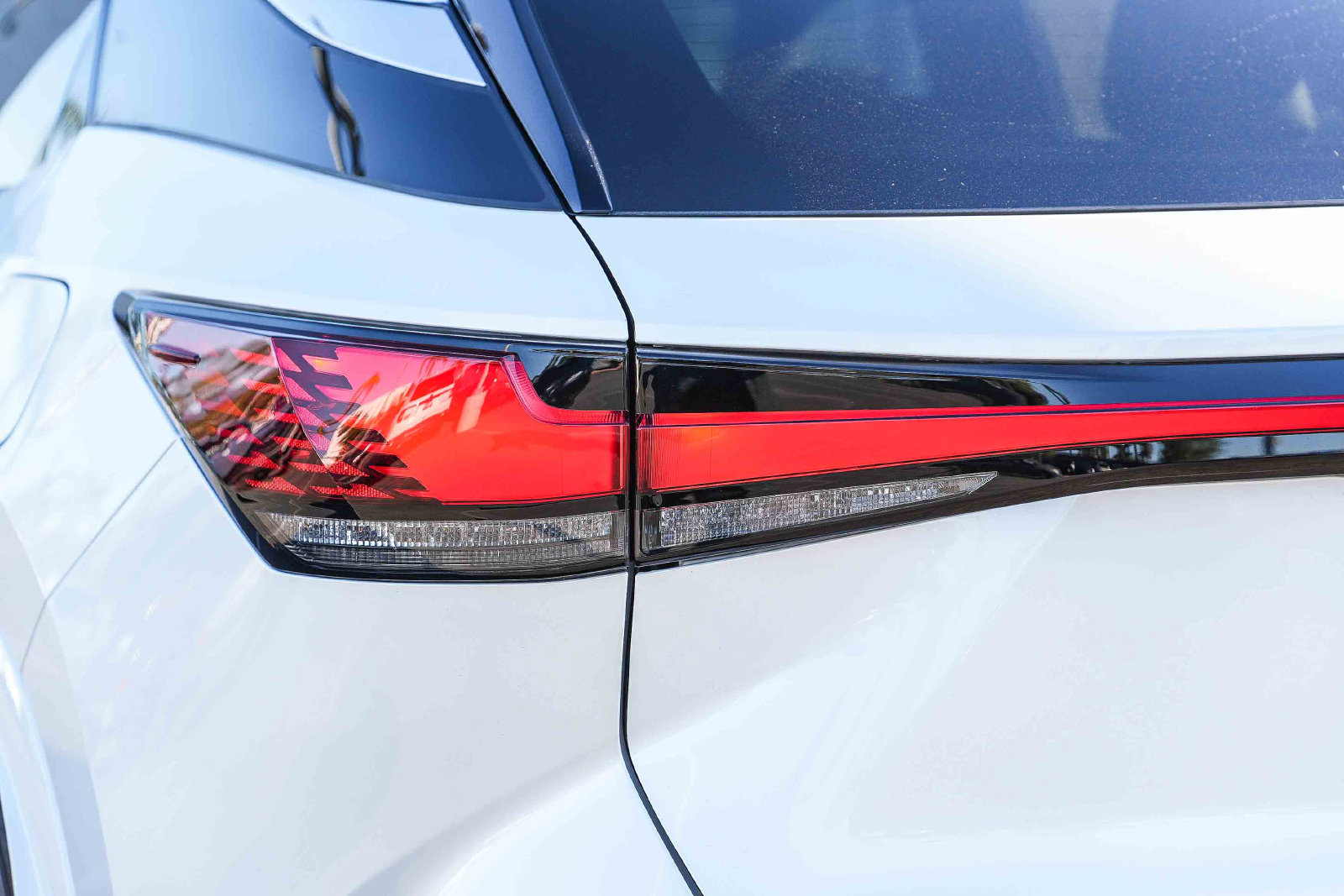 New 2026 Lexus RX 350 w/ Convenience Package AWD/4WD image 10