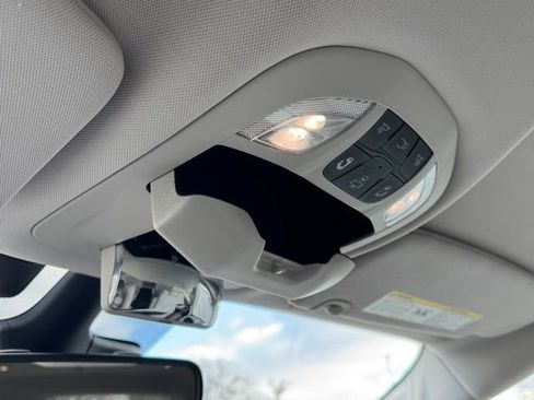 Used 2017 Chrysler Pacifica Touring-L Plus w/ Advanced Safetytec Group image 30