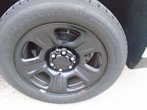 Used 2021 Chevrolet Tahoe 4WD w/ Remote Keyless Entry Package image 27