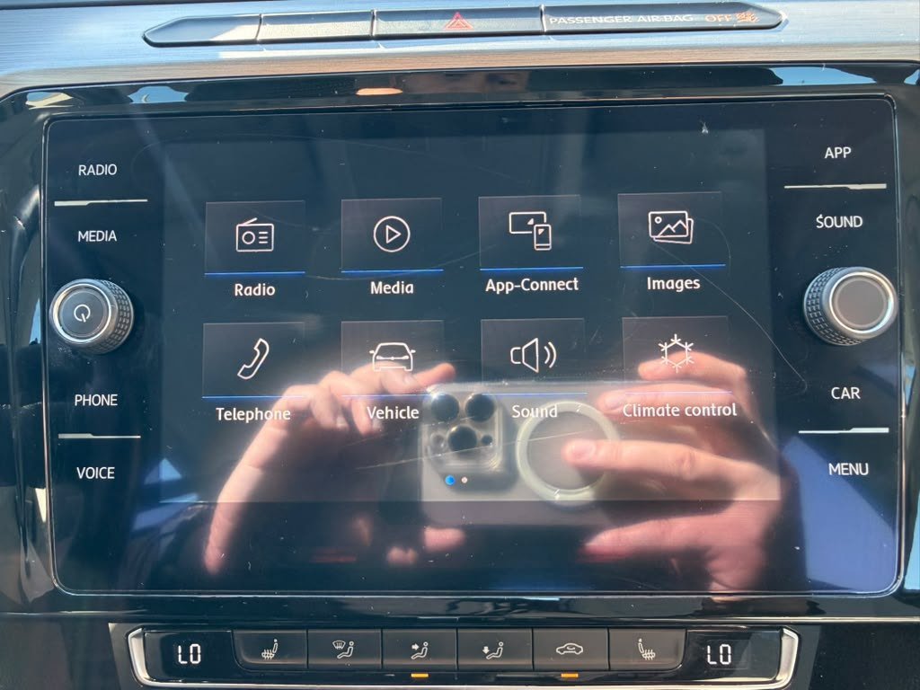 Used 2019 Volkswagen Arteon SE AWD/4WD image 37